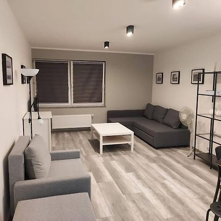 Uroczy Apartament W Scislym Centrum Gizycka Giżycko Eksteriør billede