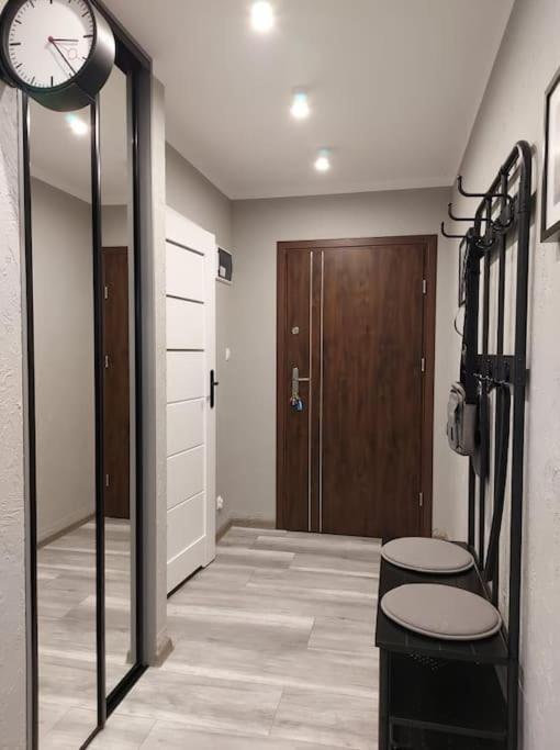 Uroczy Apartament W Scislym Centrum Gizycka Giżycko Eksteriør billede